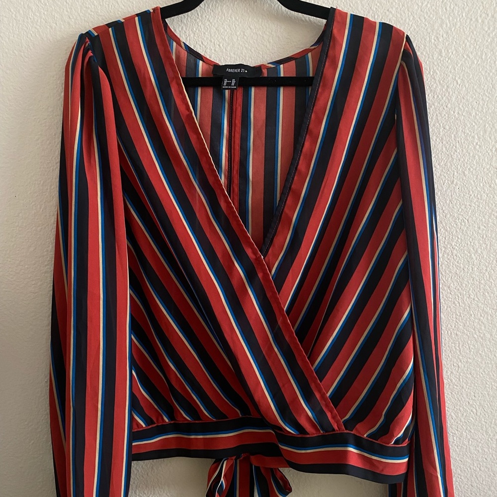 Striped F21 Plus Bow Top